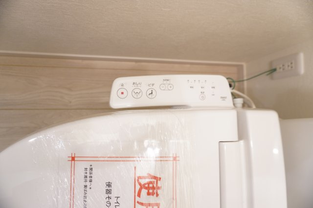 越谷市宮本町5丁目 新築分譲住宅のトイレ
