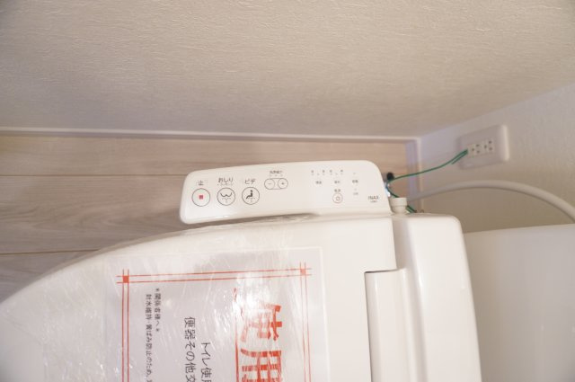 越谷市宮本町5丁目 新築分譲住宅のトイレ