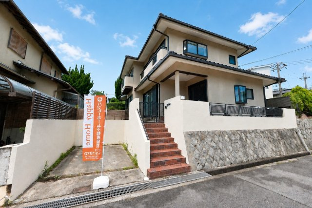 宝塚市逆瀬台5丁目中古戸建│4SLDK+駐車1台可