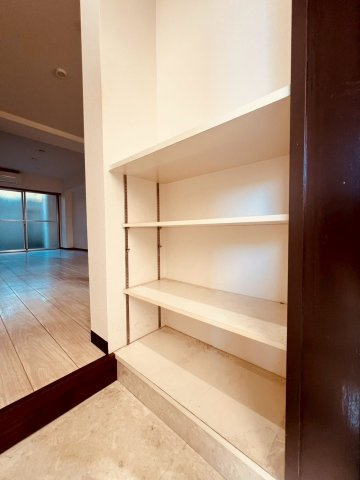 パークヒルズオアシスのエントランス