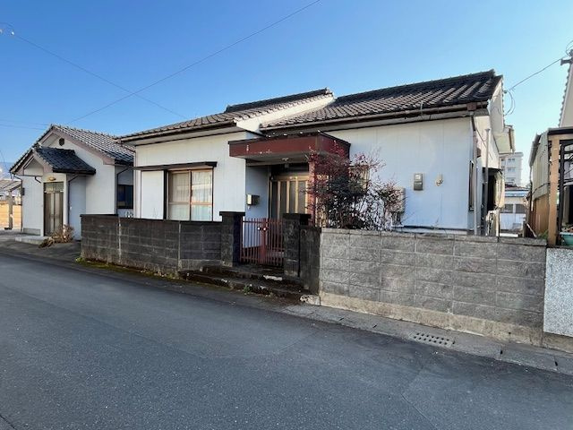 都城市一万城町の中古一戸建