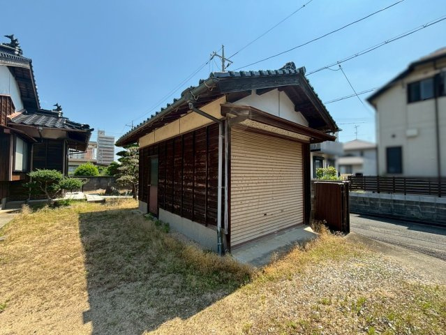 新生2丁目のその他|車庫