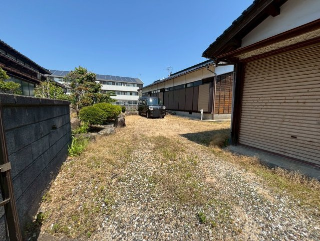新生2丁目の駐車場