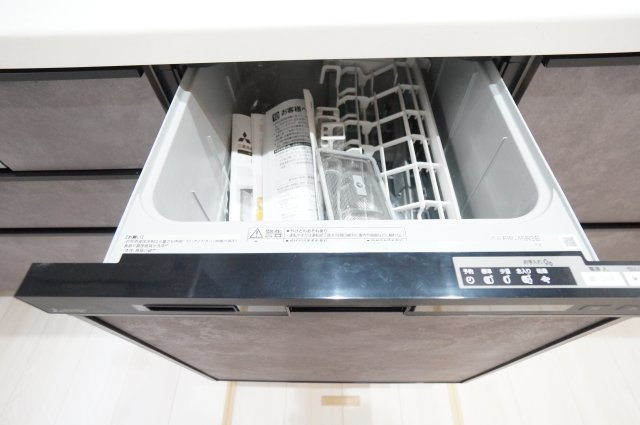 グラファーレ知多市南巽が丘　１号棟の設備|ビルトインの食洗機付！