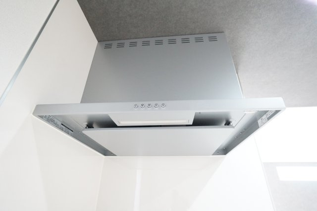 グラファーレ知多市南巽が丘　１号棟の設備|ママに嬉しいお手入れ楽々のレンジフード！！