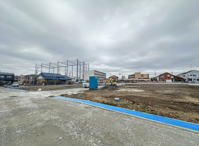 【外観】 | 志木市中宗岡1丁目　建築条件無売地　全26区画　(丸井志木店) | 販売現地／2026年3月6日撮影
ご家族の理想を形にできる、自由度の高い建築条件なし売地。