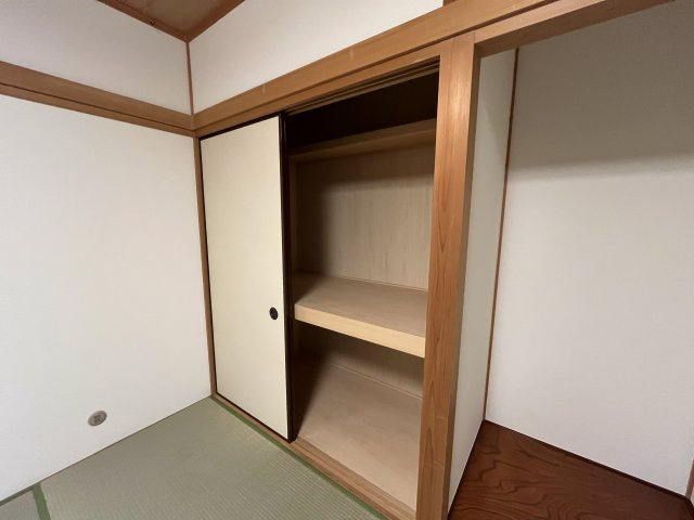 さいたま市岩槻区黒谷戸建の収納|和室の収納スペースです