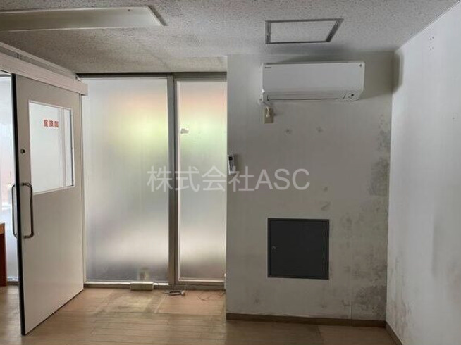 クルーム新大阪 2番館　貸店舗・事務所の洋室