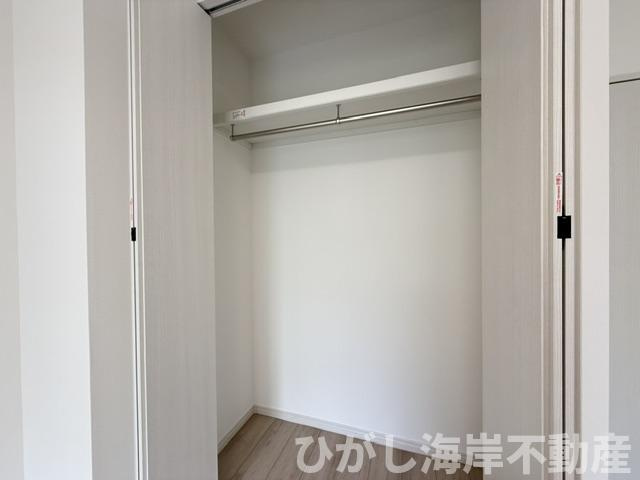 湘南西部住宅2-5号棟の収納|新規リフォーム完了！　各居室　収納スペース付き