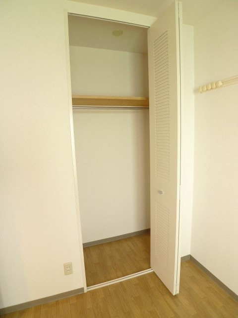 クレール西船の収納