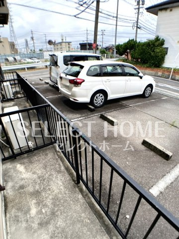 【バルコニー】 | 第5カネイ八帖北町アパートＢ棟 | 暖かな日差しのふりそそぐバルコニー