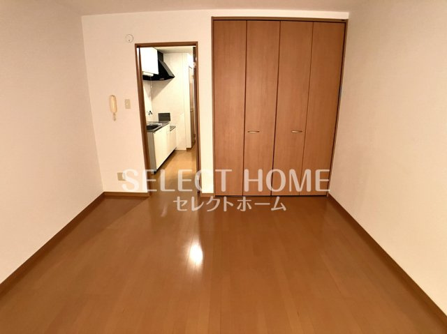 【居間・リビング】 | 第5カネイ八帖北町アパートＢ棟 | おしゃれな居間です