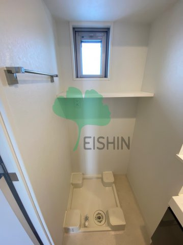 エンクレスト空港通り