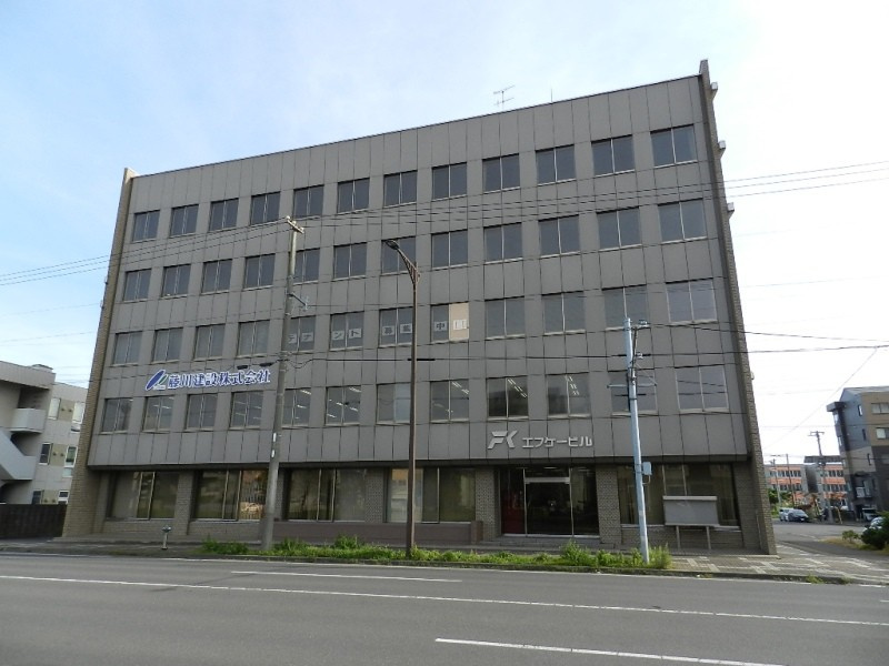 室蘭市東町３丁目の事務所