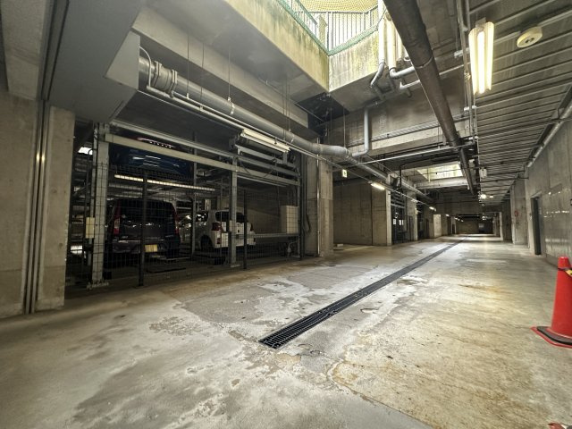 レイディアントシティ戸塚の駐車場|専用使用権付き駐車場のマンションです。駐車場を確保できるのは嬉しいですね。