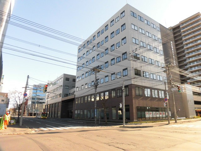 帯広経済センタービル・西館
