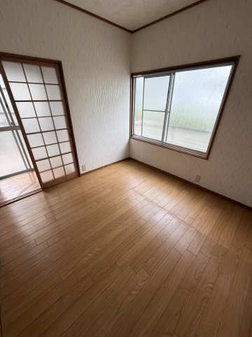 貸家　神戸市長田区長尾町の居間・リビング