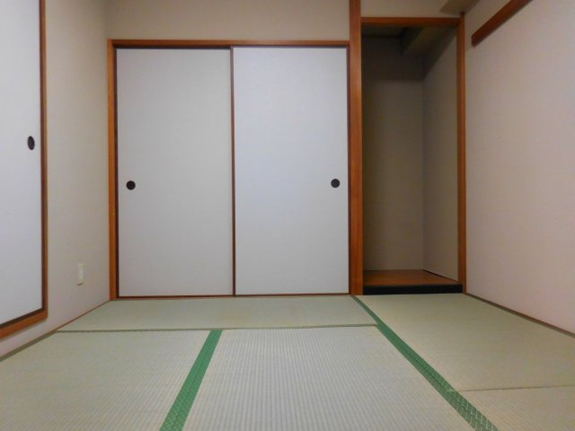 シャインヒル郡家の子供部屋