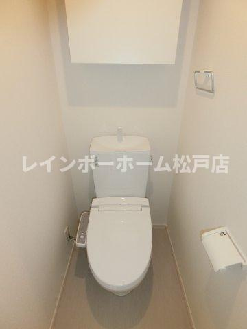 リブリ・Emergence Ⅱのトイレ|ゆったりとした空間のトイレです