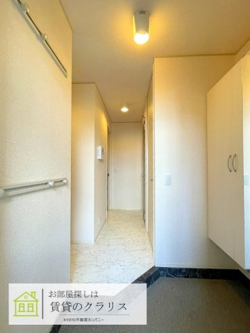 サニーハイツ佐野の玄関