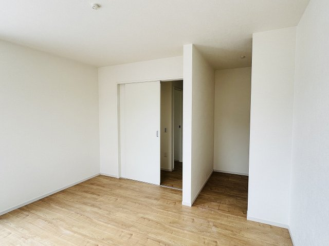 八王子市　北野台　新築一戸建て　３３期の収納|～ウォークインクローゼットでお荷物がスッキリ収まります～