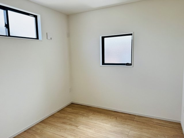 八王子市　北野台　新築一戸建て　３３期の子供部屋|～2階5.2帖の洋室　2面採光で明るく風通しの良いお部屋です～