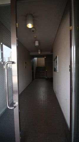 ミナミマチマンションのエントランス