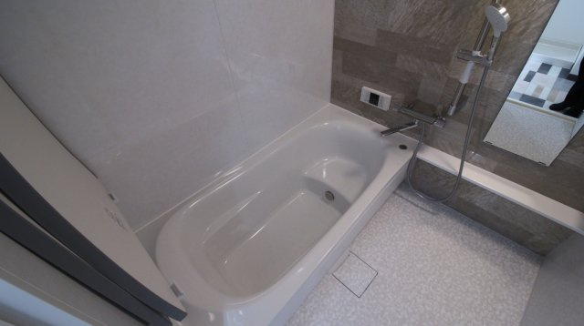 ミナミマチマンションの浴室