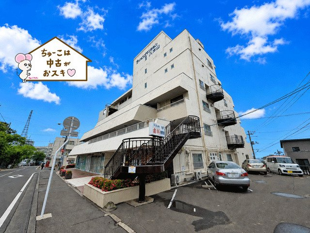 ライオンズマンション八木山の外観