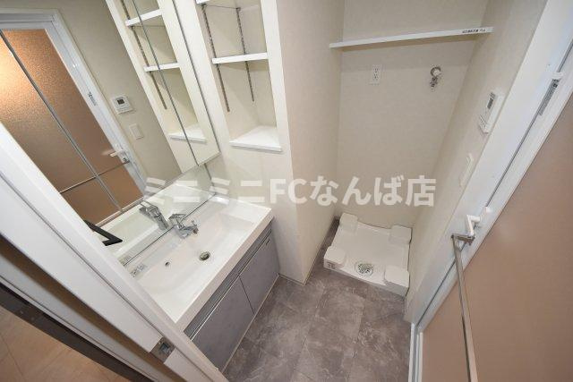 アーバネックス堺筋本町の洗面所