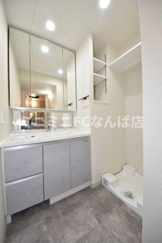 アーバネックス堺筋本町の洗面所