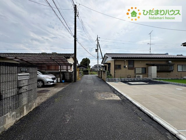 ひたちなか市津田　新築戸建の前面道路含む現地写真|車の出入りもラクラクできちゃいます(^^♪