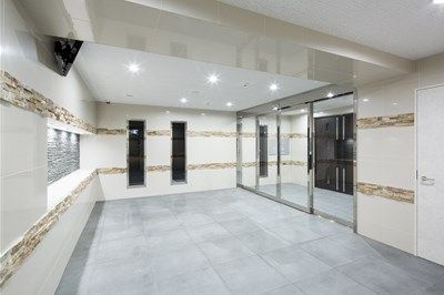 レブリアント板付　板付小学校区のロビー|レブリアント板付