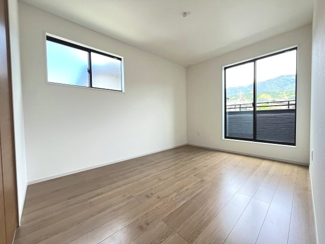 【子供部屋】 | 福岡市南区屋形原2丁目4期　2号棟（全2棟）【仲介手数料無料・0円】 | 施工例。施工例は完成時と異なる場合があります。