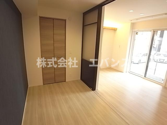 【寝室】 | D-ROOM神明町Ⅱ　B | 落ち着いた色調の寝室です