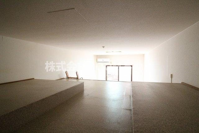 レクセル都城の内装|明るい室内です