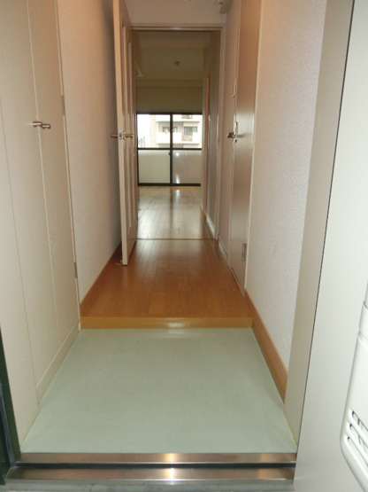 【玄関】ユートピア舟入中町