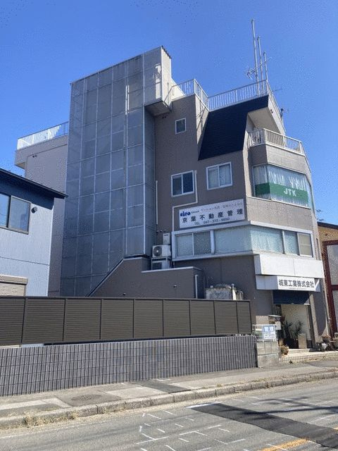 パレスフィールド市川南の外観