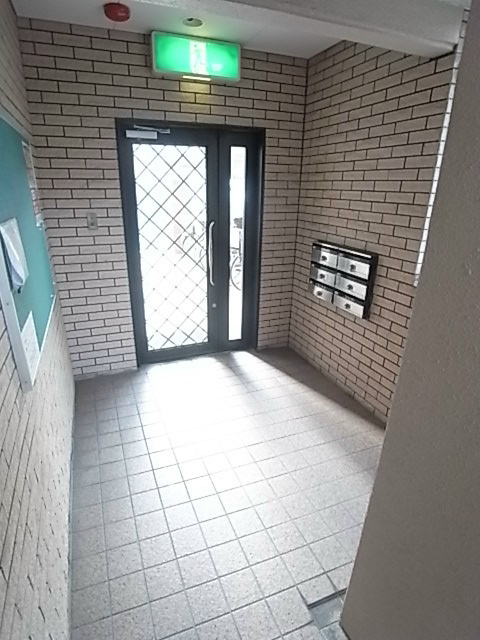 リーストラクチャー西宮北口の外観