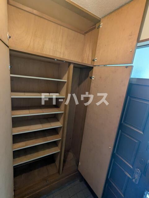 東船橋４丁目戸建の収納