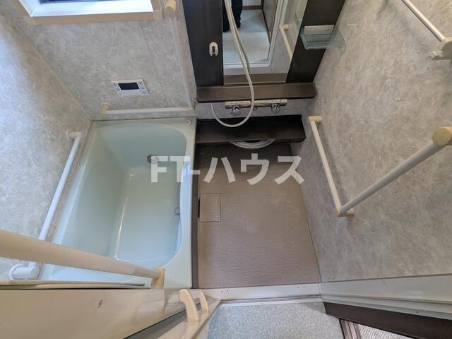 東船橋４丁目戸建の浴室