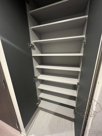 シーズンフラッツ中崎の玄関