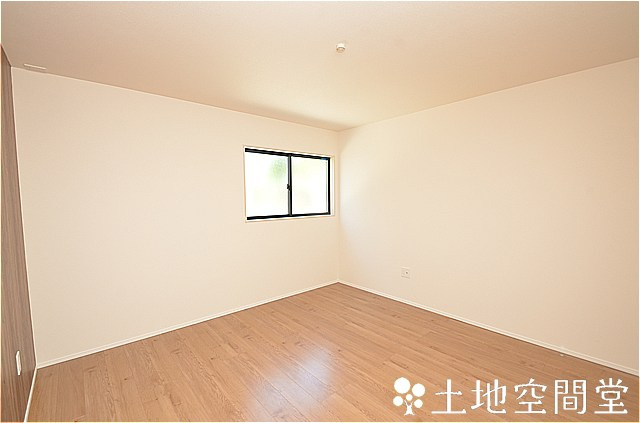 新築　沖田3丁目1期の洋室|7/10室内撮影　主寝室8.0帖