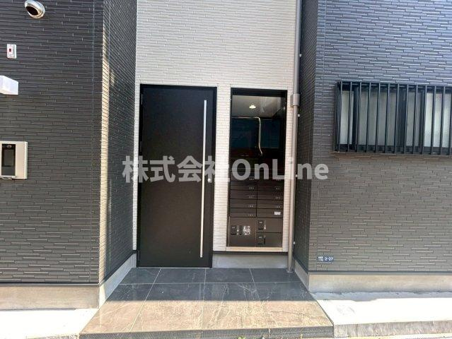 【エントランス】