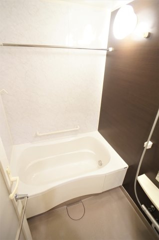 クイーンズ・パレス２の浴室|※別のお部屋の写真です