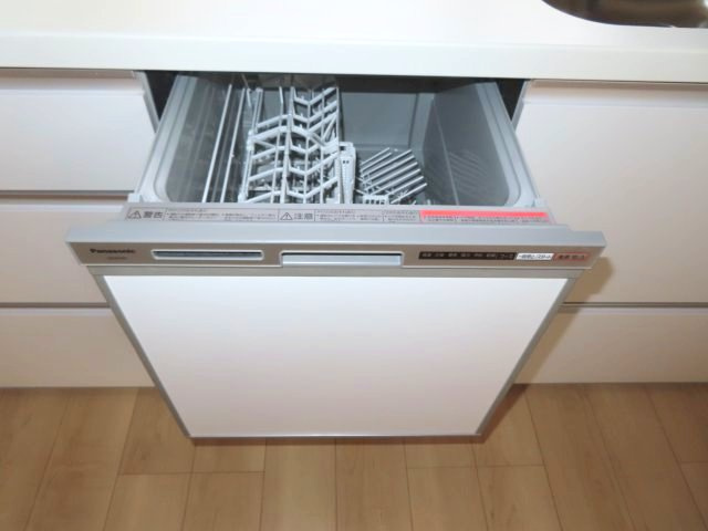 北見市常盤町４丁目５番地１２、５番１０　中古売家のキッチン|食器洗浄機