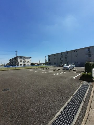 フェリーチェの駐車場|駐車場完備です