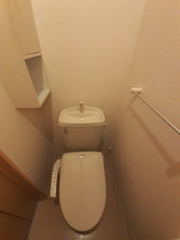 プメハナのトイレ|清潔感のあるトイレです