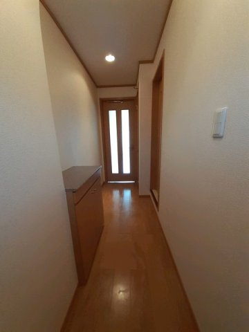メゾン　エストＡの玄関|ゆったりとした玄関です
