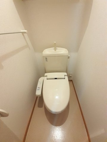 インノバーレ・メゾンⅡのトイレ|コンパクトで使いやすいトイレです